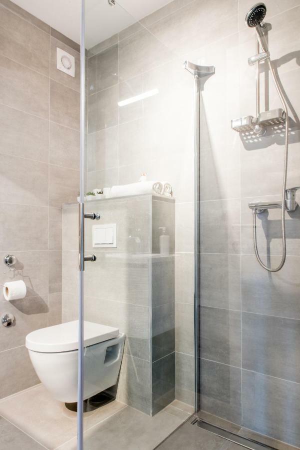 Lion'S Beach Apartment Подстрана Екстер'єр фото